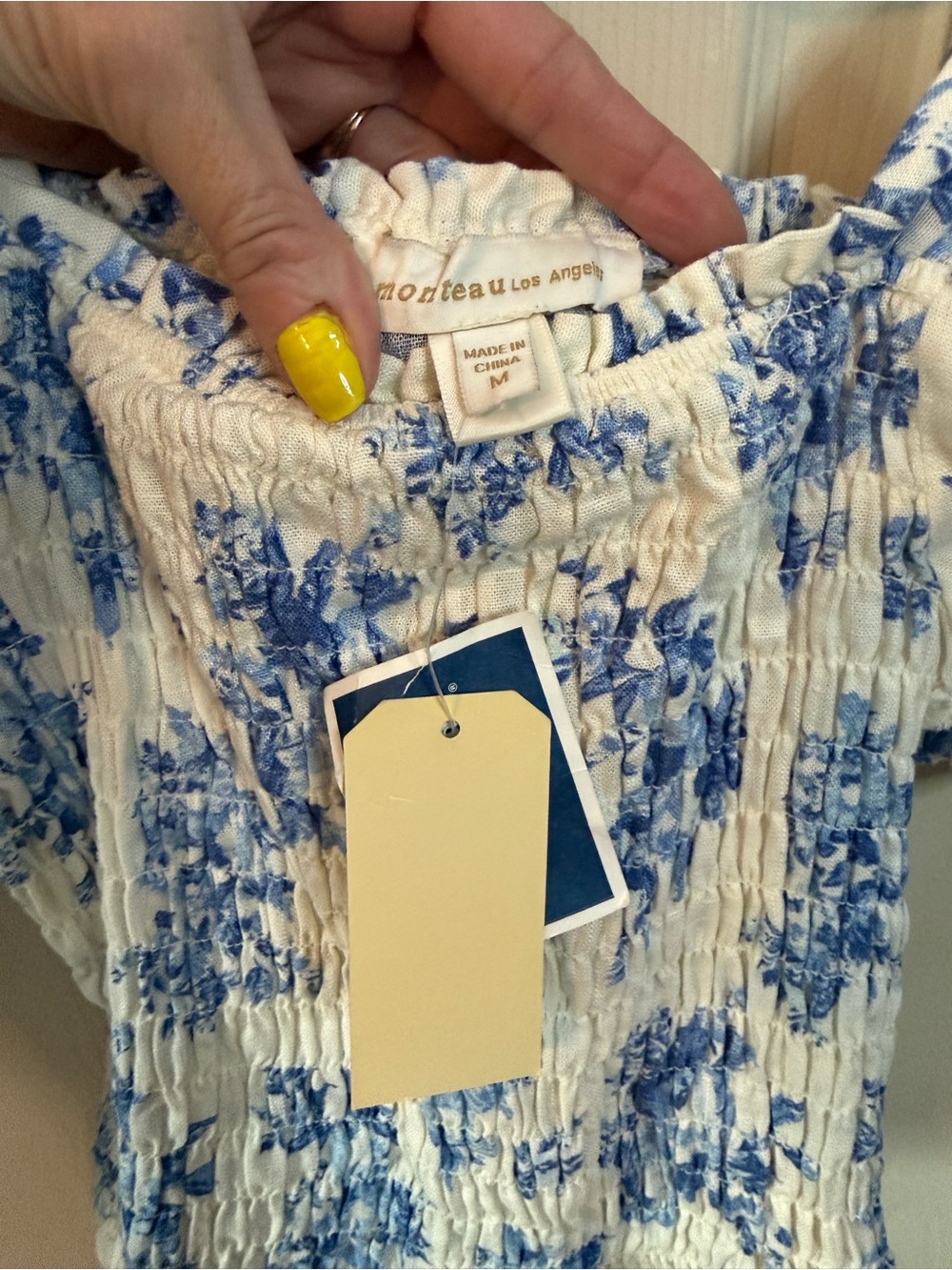 Monteau Ruched White Crop Top with Blue Floral Print Puff Sleeve Size Medium NEW - Picture 5 of 8